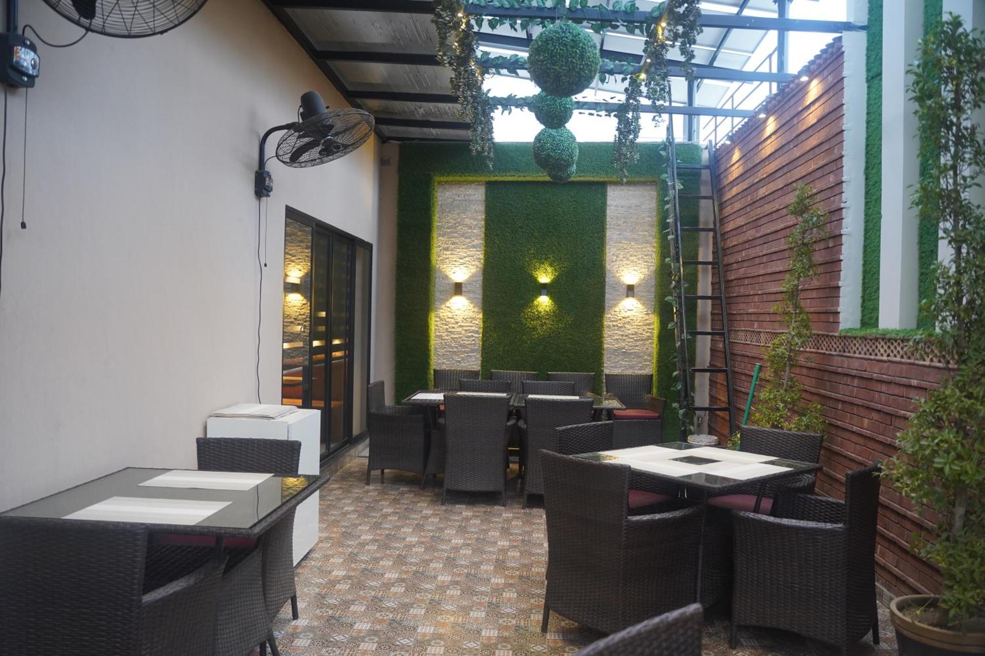 Swarg Hotel Sahiwal Εξωτερικό φωτογραφία