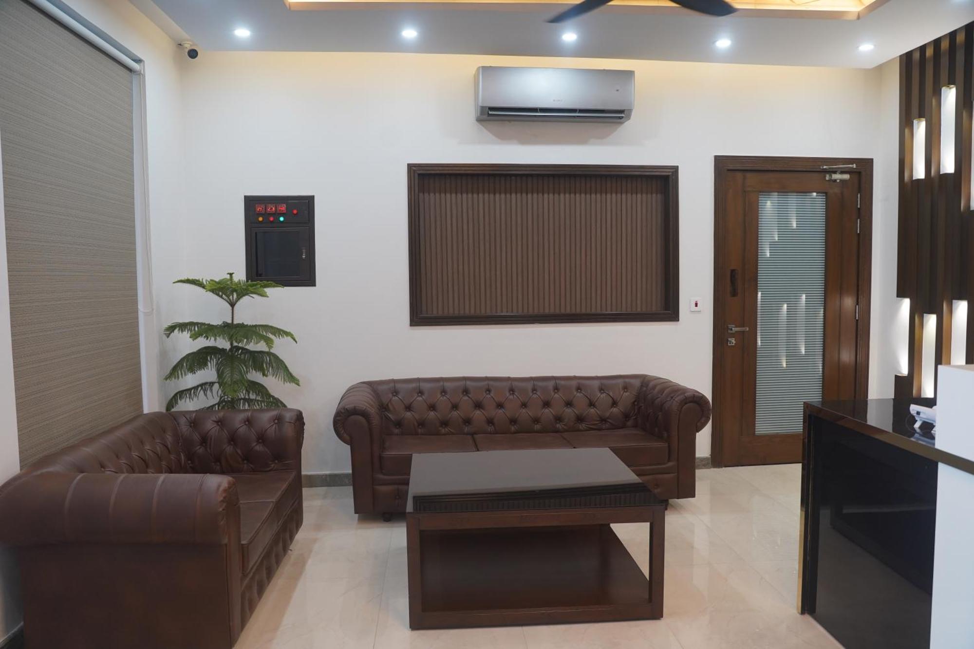 Swarg Hotel Sahiwal Εξωτερικό φωτογραφία