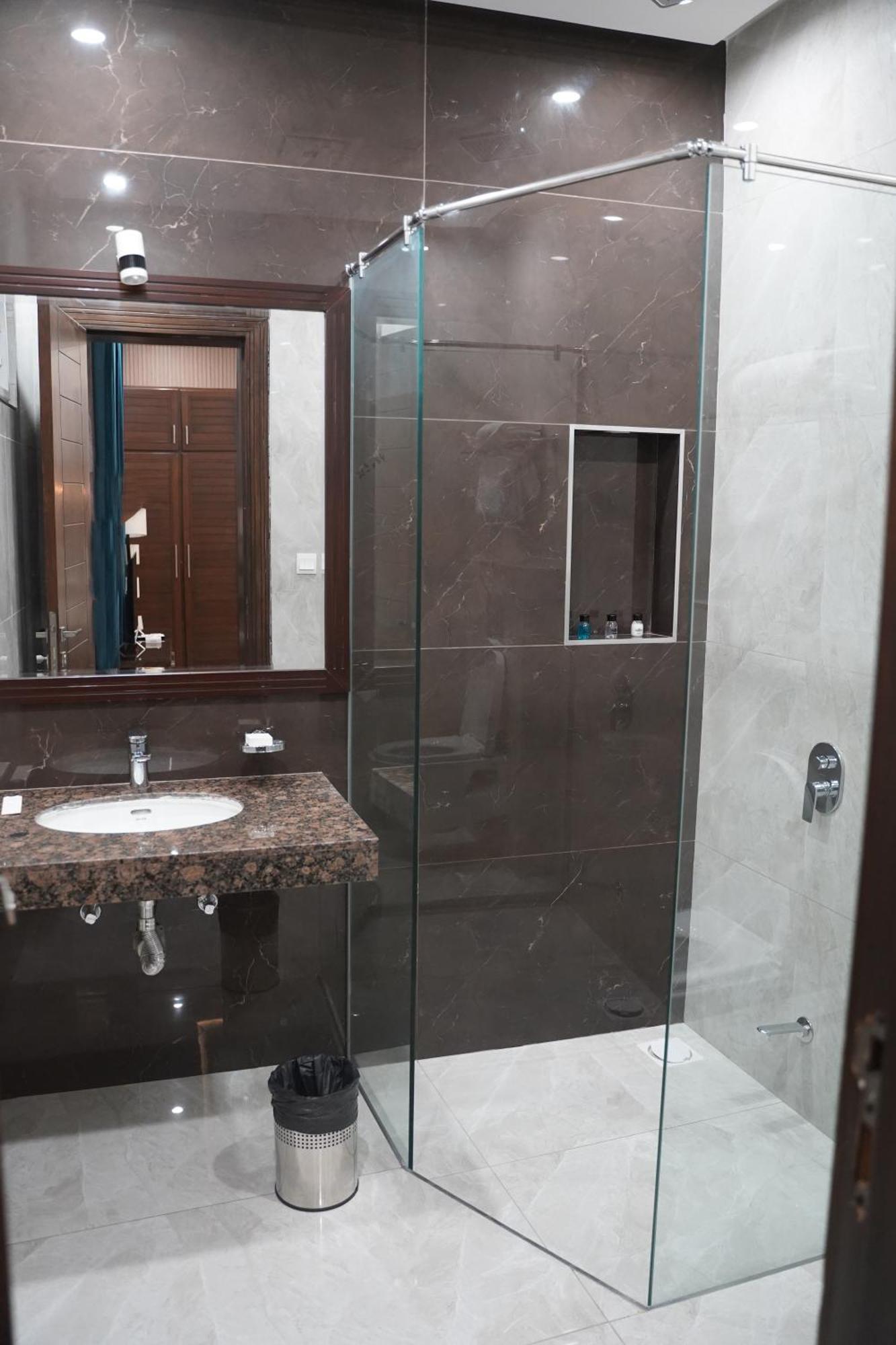 Swarg Hotel Sahiwal Εξωτερικό φωτογραφία
